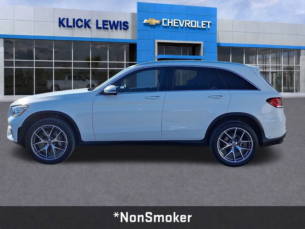 Used 2022 Mercedes-Benz GLC 300 4MATIC w/ AMG Line image 4