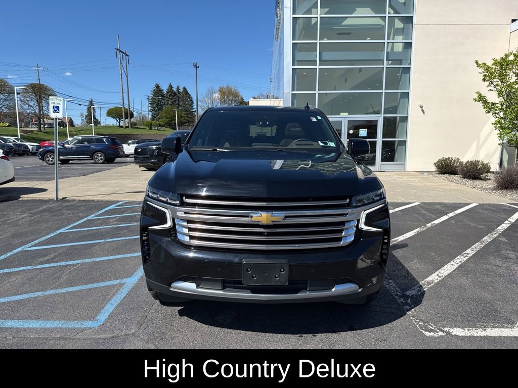 Used 2024 Chevrolet Suburban High Country AWD/4WD image 12