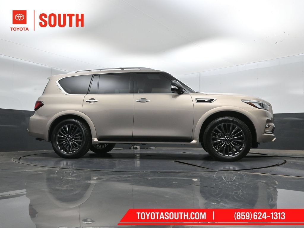 Used 2024 INFINITI QX80 Sensory AWD/4WD image 46