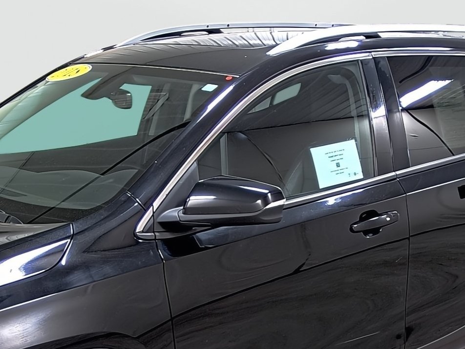 Used 2018 GMC Terrain SLT w/ Preferred Package AWD/4WD image 8