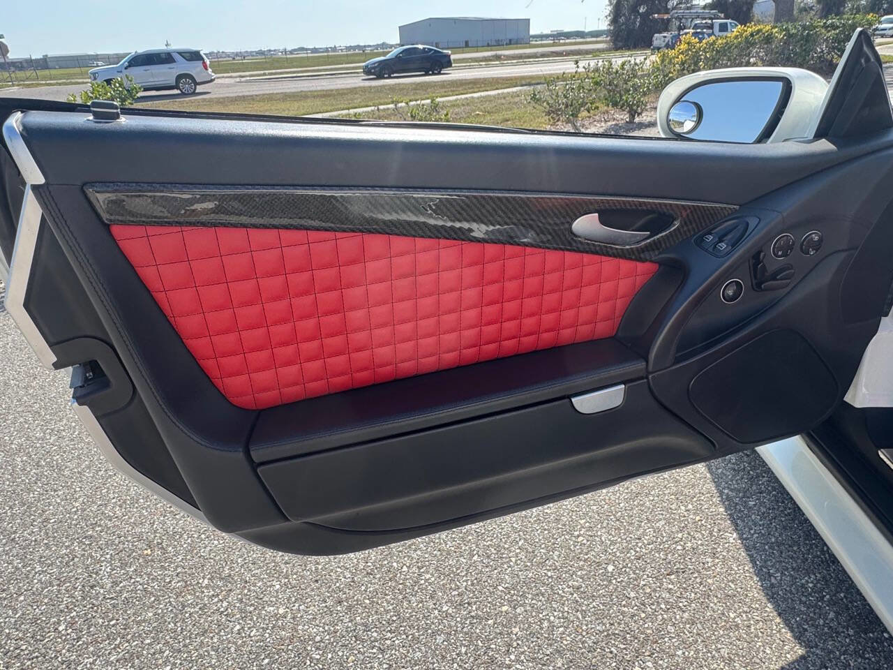 Used 2008 Mercedes-Benz SL 600 image 31