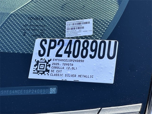 Certified 2025 Toyota Corolla SE image 31