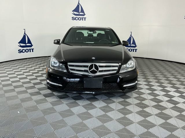 Used 2013 Mercedes-Benz C 300 4MATIC Sedan image 2