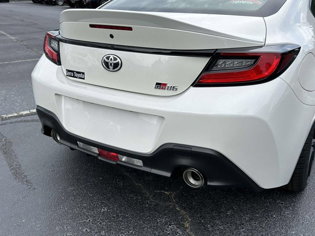 New 2026 Toyota GR86 Premium w/ Performance Package RWD image 11