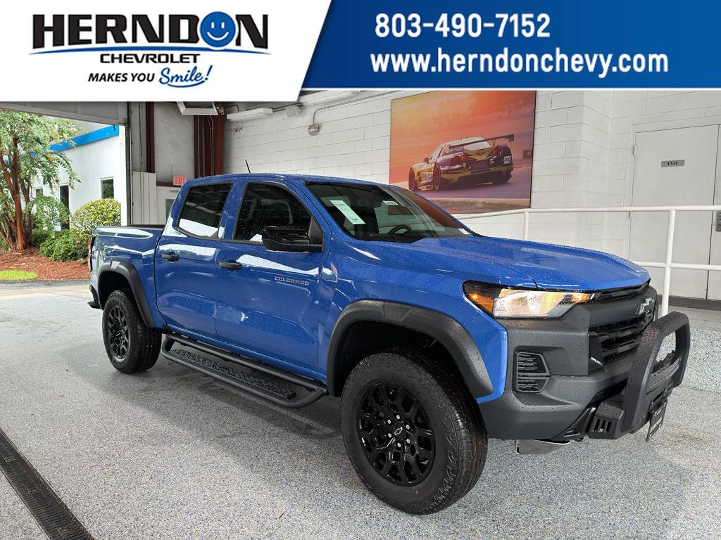 New 2026 Chevrolet Colorado Trail Boss w/ Off-Road Front Bumper Package