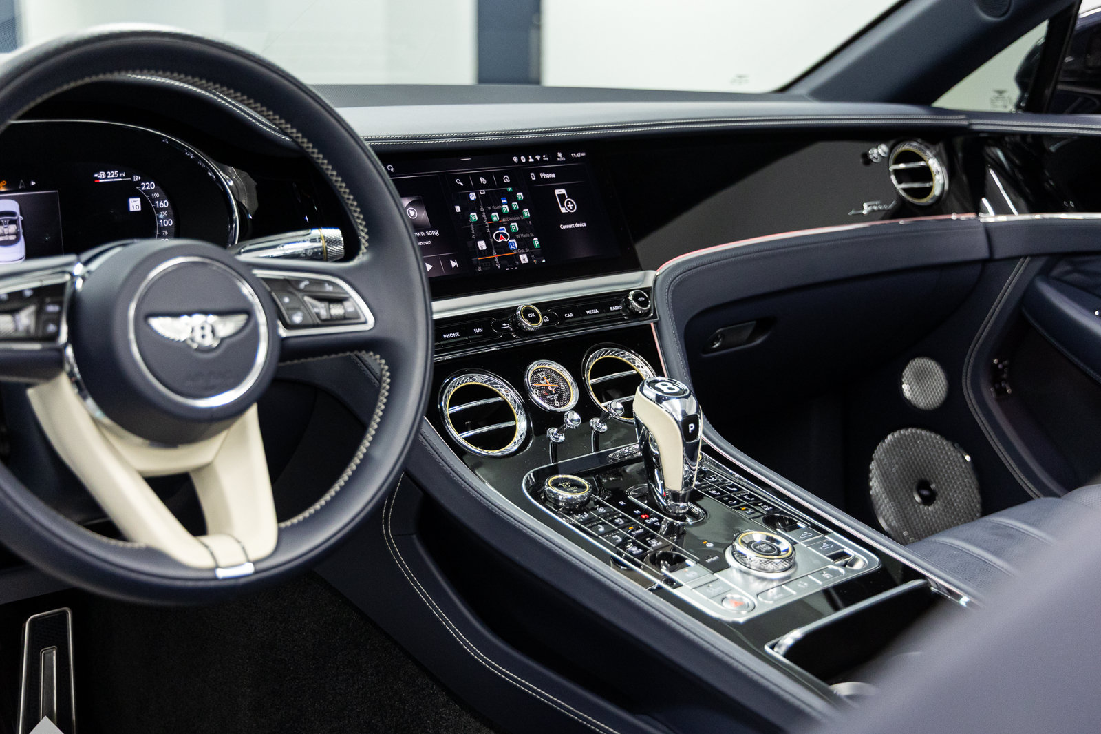Certified 2025 Bentley Continental GT Speed w/ First Edition Specification AWD/4WD image 38