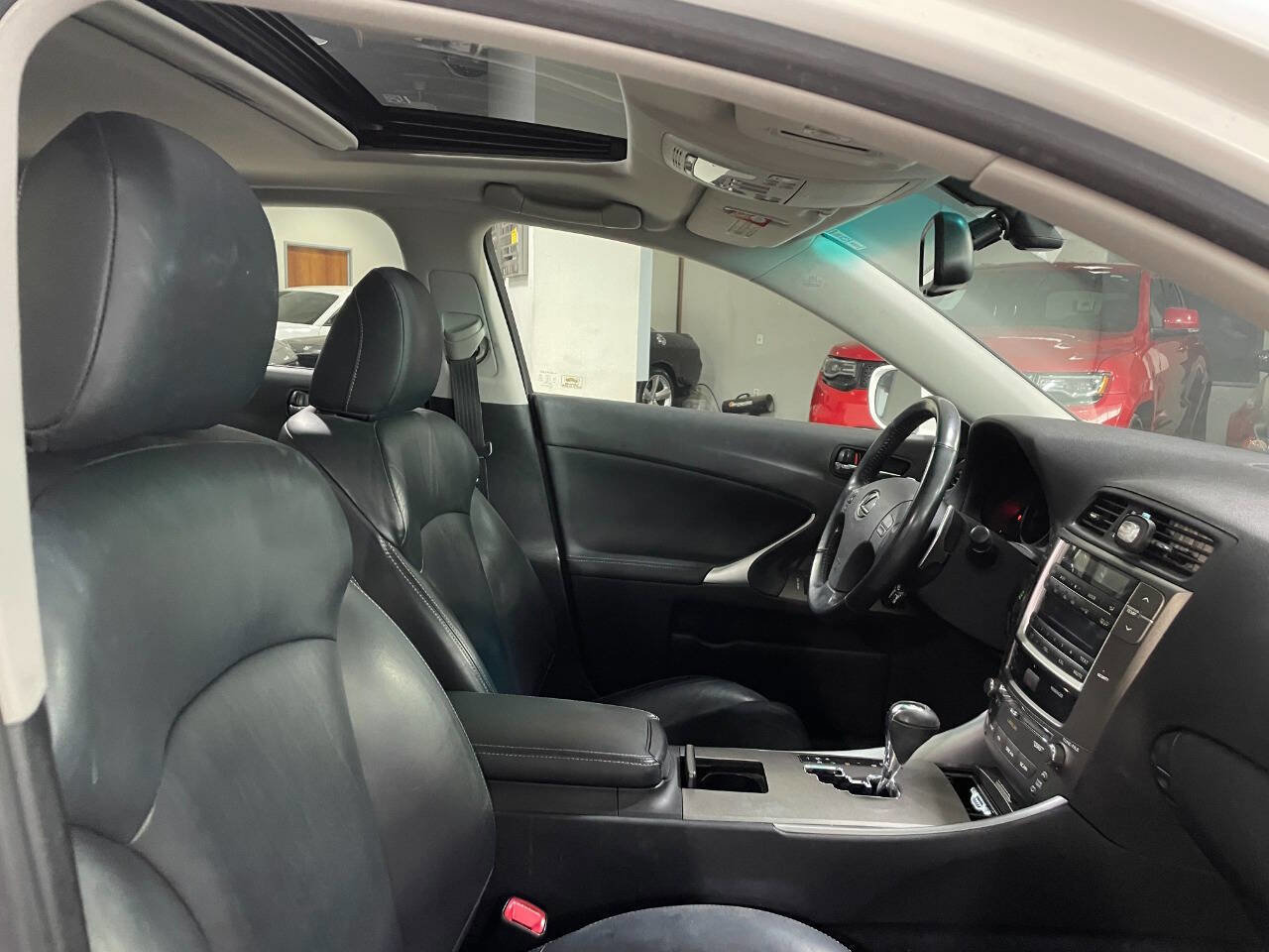 Used 2009 Lexus IS 250 image 28