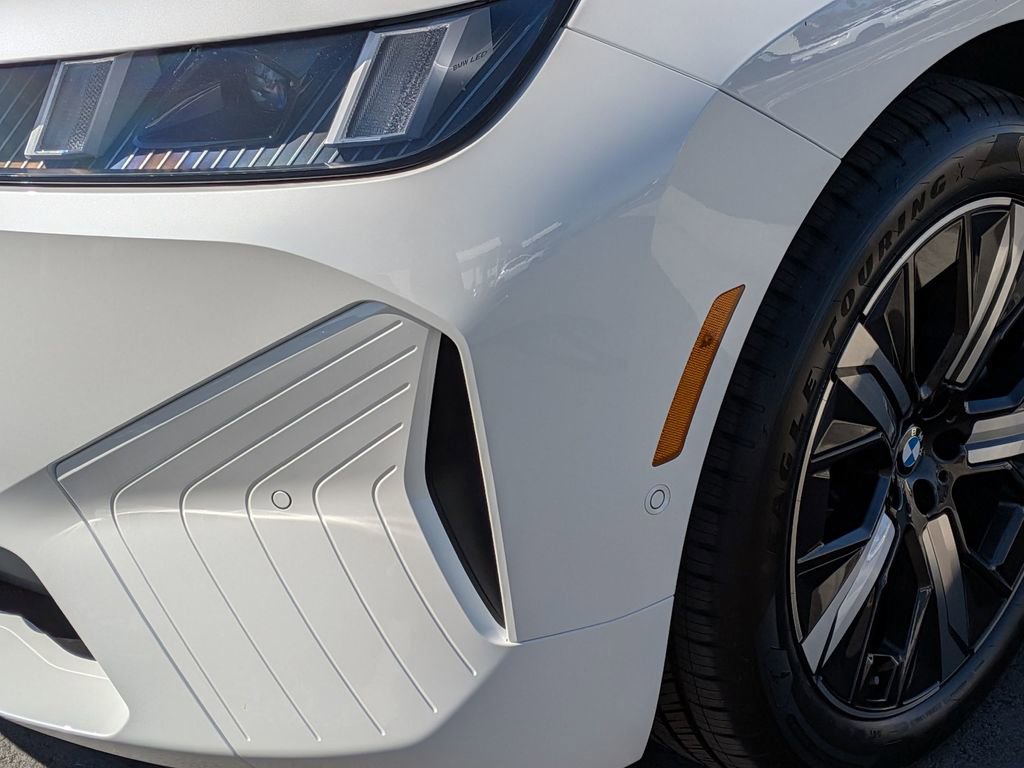 New 2026 BMW iX xDrive45 w/ Premium Package image 21