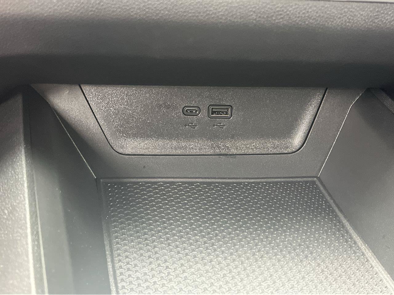 Used 2026 Chevrolet Equinox LT w/ Convenience Package II AWD/4WD image 28