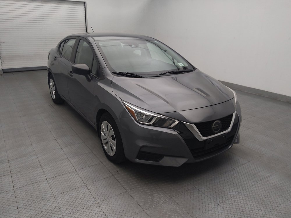 Used 2020 Nissan Versa S FWD image 13