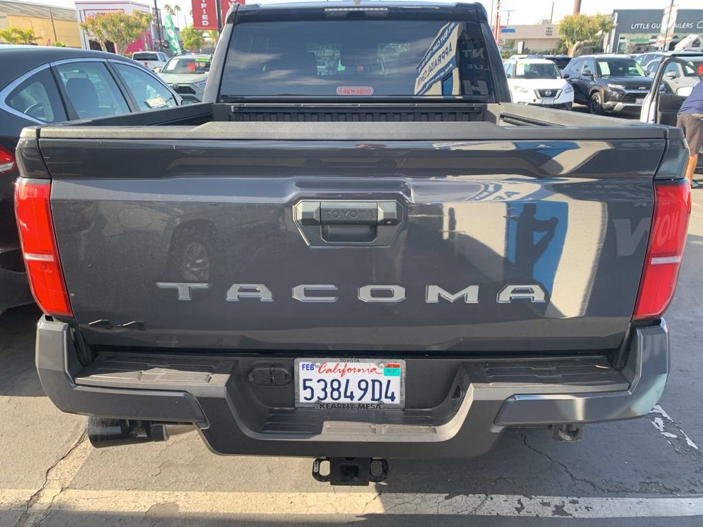 Used 2025 Toyota Tacoma TRD Sport AWD/4WD image 8
