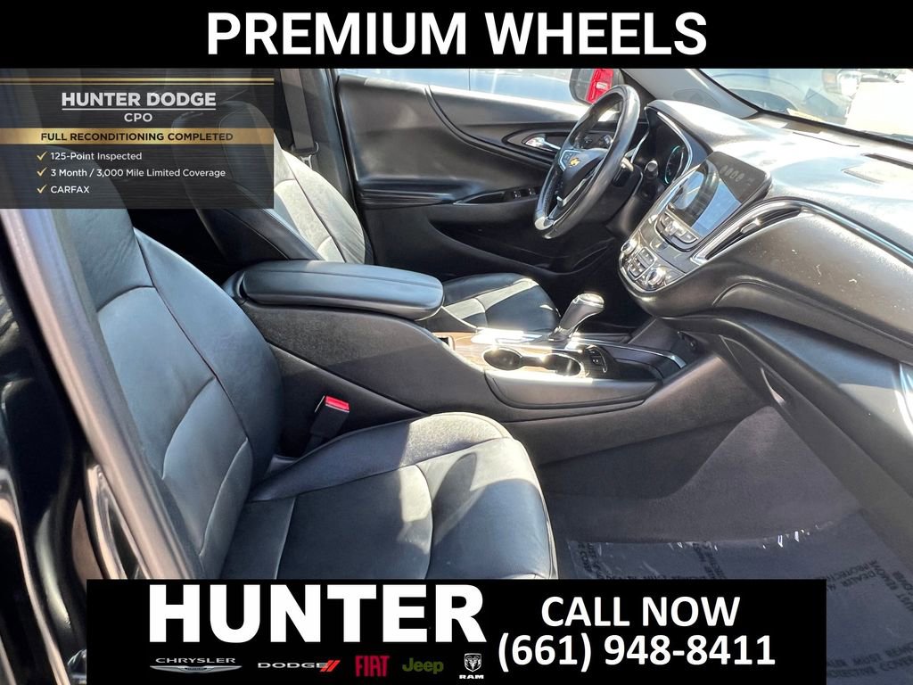 Used 2018 Chevrolet Malibu Premier w/ Premier Sun and Wheel Package image 12
