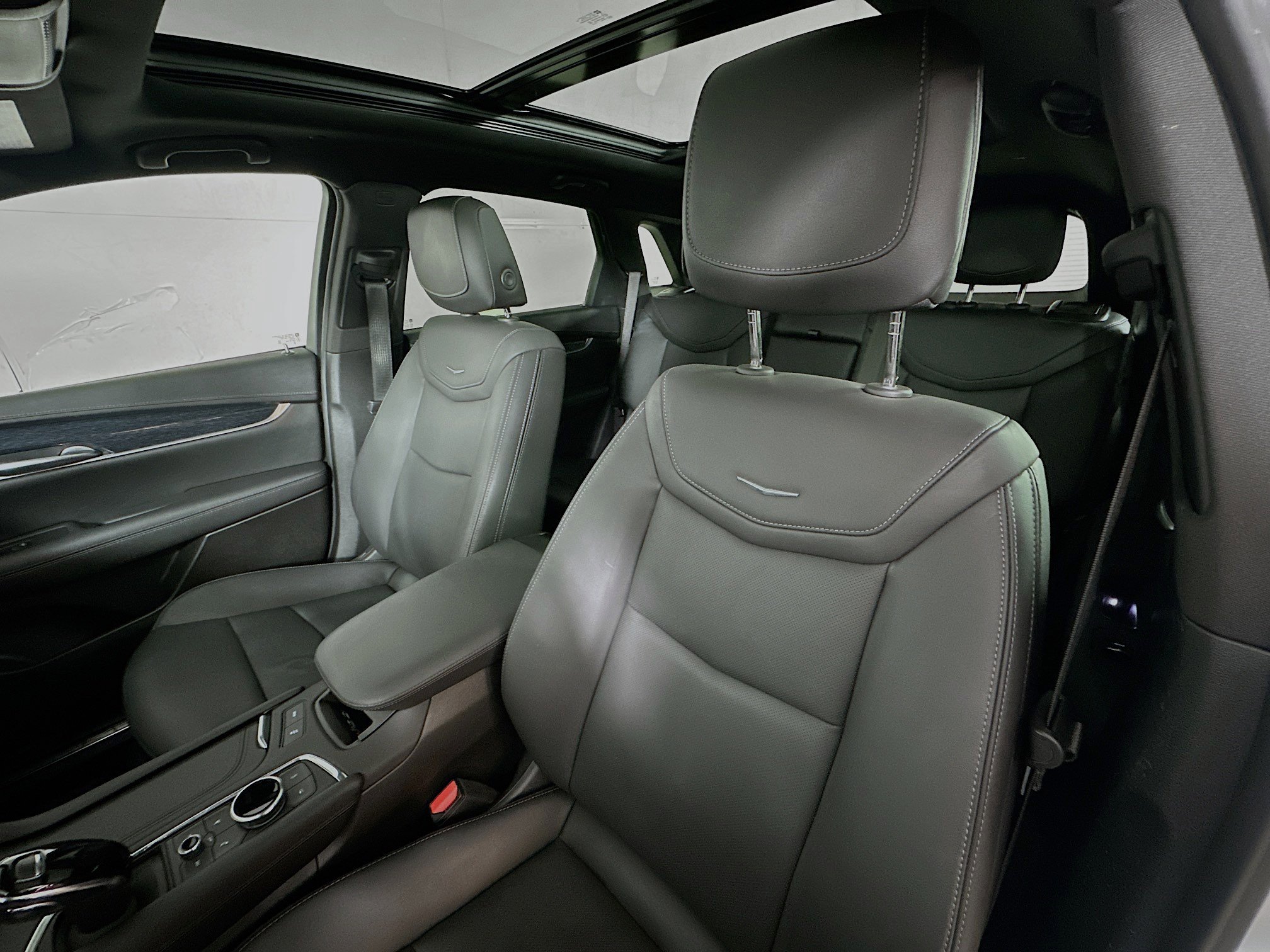 Used 2024 Cadillac XT5 Premium Luxury w/ Technology Package image 21