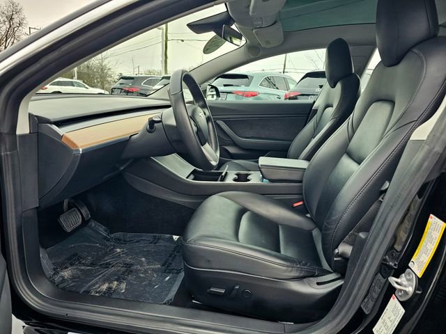 Used 2018 Tesla Model 3 Mid Range image 16