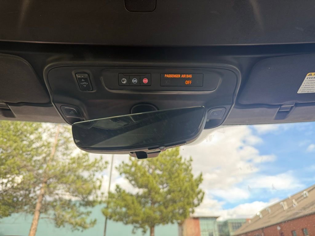 Used 2019 Chevrolet Camaro SS image 19