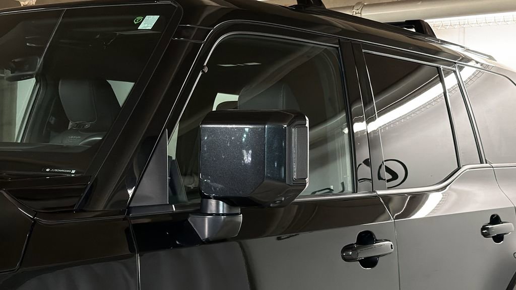 Certified 2024 Lexus GX 550 w/ Accessory Package (Z1) image 5