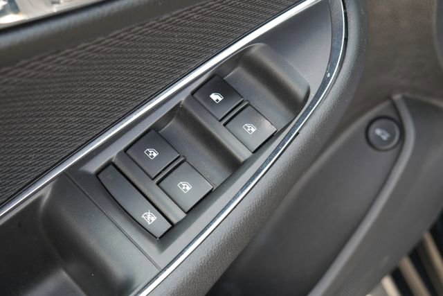 Used 2016 Chevrolet Cruze LT w/ Convenience Package FWD image 13