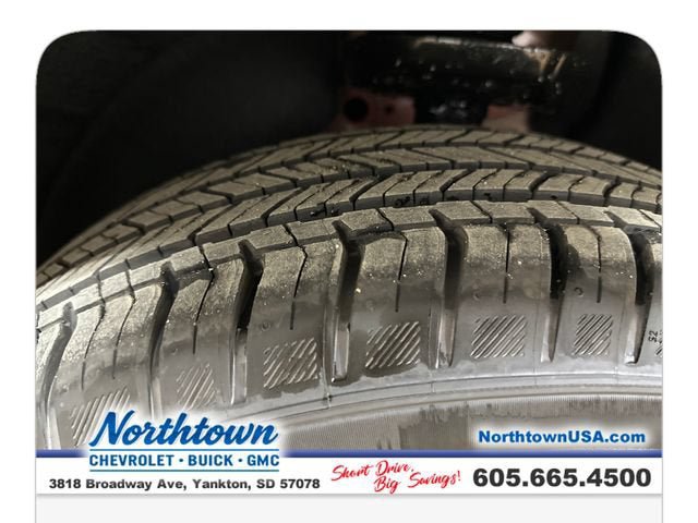 New 2026 Chevrolet Equinox LT w/ Convenience Package II AWD/4WD image 21