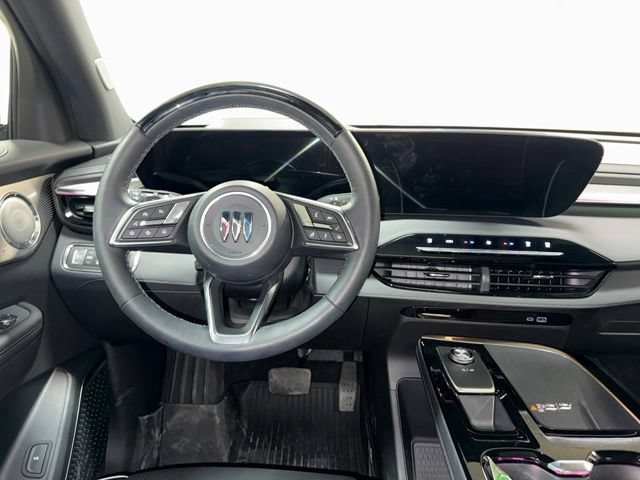 Used 2026 Buick Enclave Avenir w/ Super Cruise Package AWD/4WD image 15