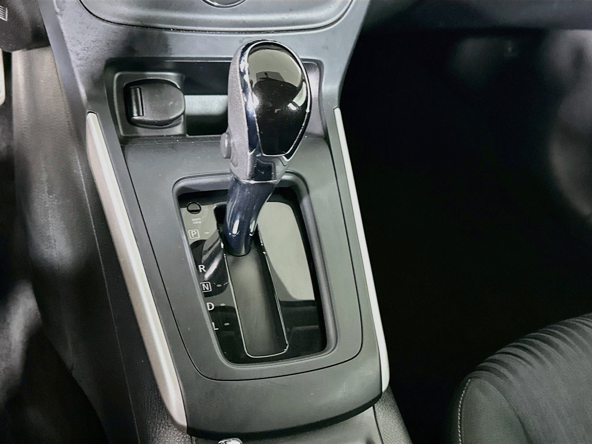 Used 2019 Nissan Sentra SV FWD image 24
