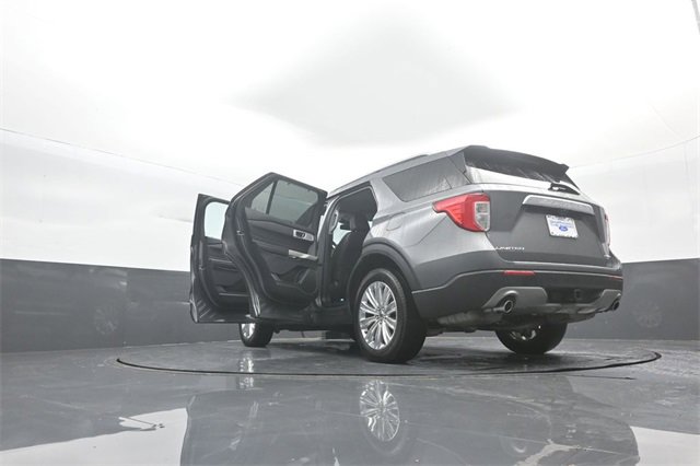 Certified 2022 Ford Explorer Limited w/ Limited Technology Package image 41