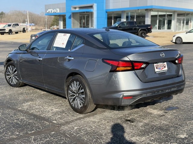Used 2025 Nissan Altima 2.5 SV image 3