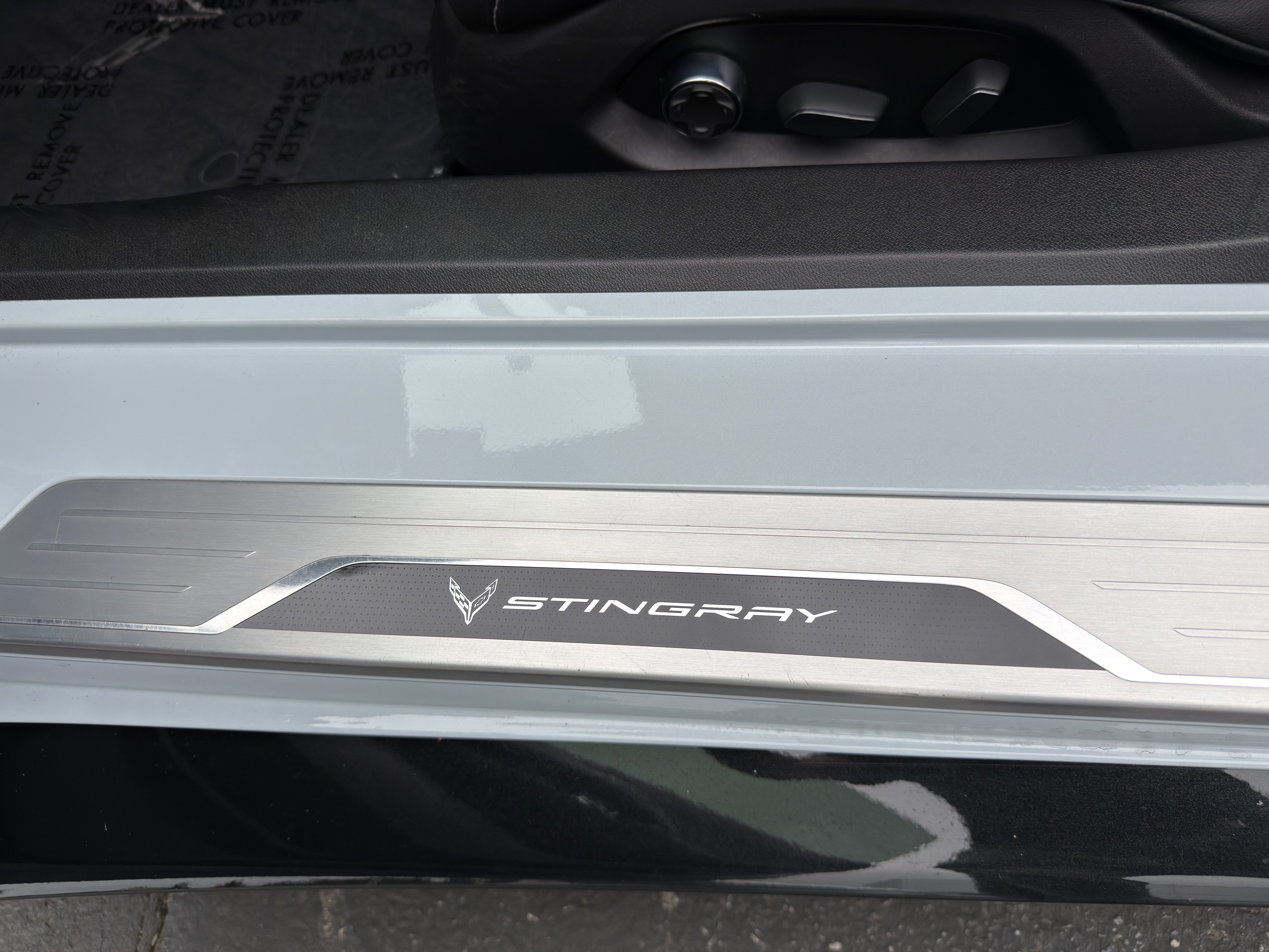 Used 2021 Chevrolet Corvette Stingray Premium Cpe w/ Z51 Performance Package RWD image 24