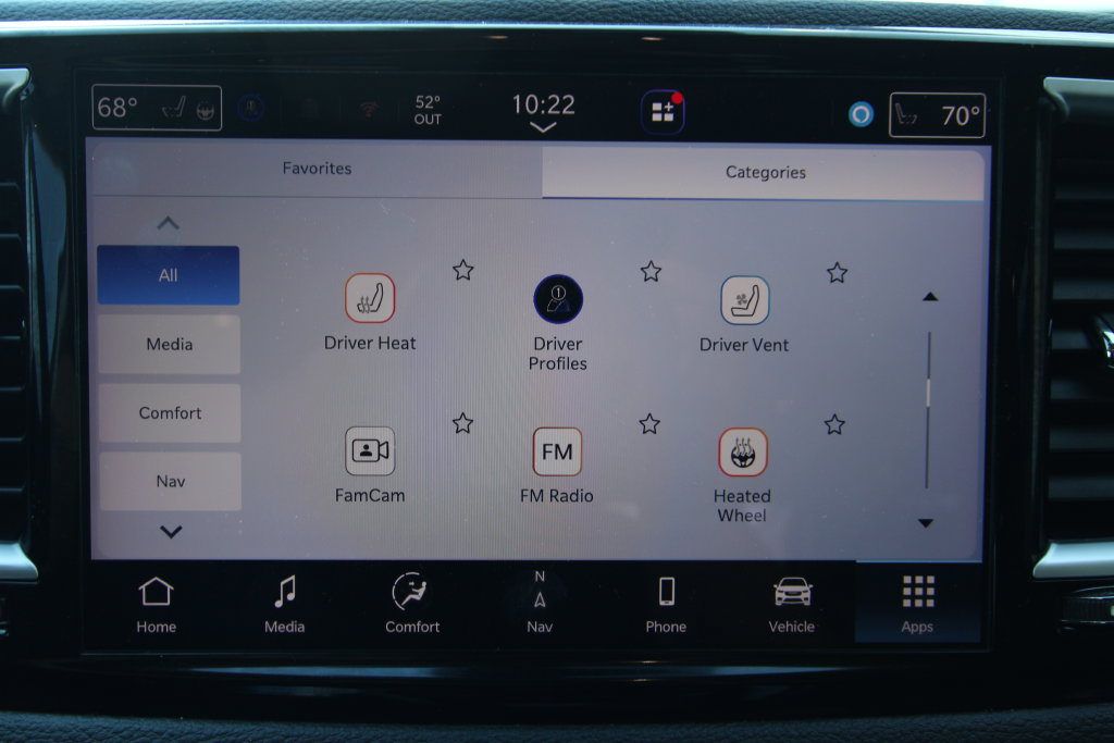 Used 2023 Chrysler Pacifica Limited w/ Uconnect Theater Family Group AWD/4WD image 38
