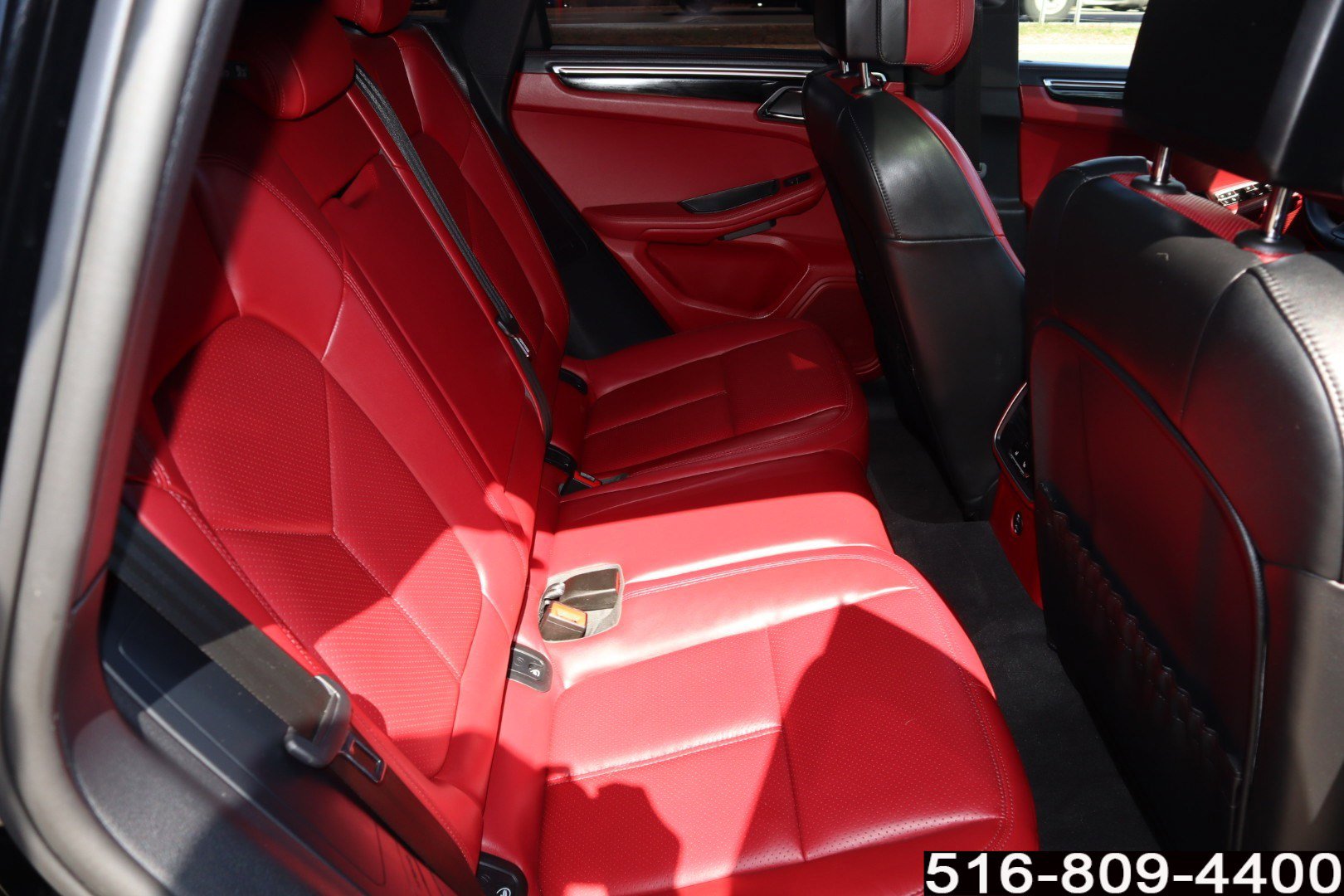 Used 2023 Porsche Macan S image 27