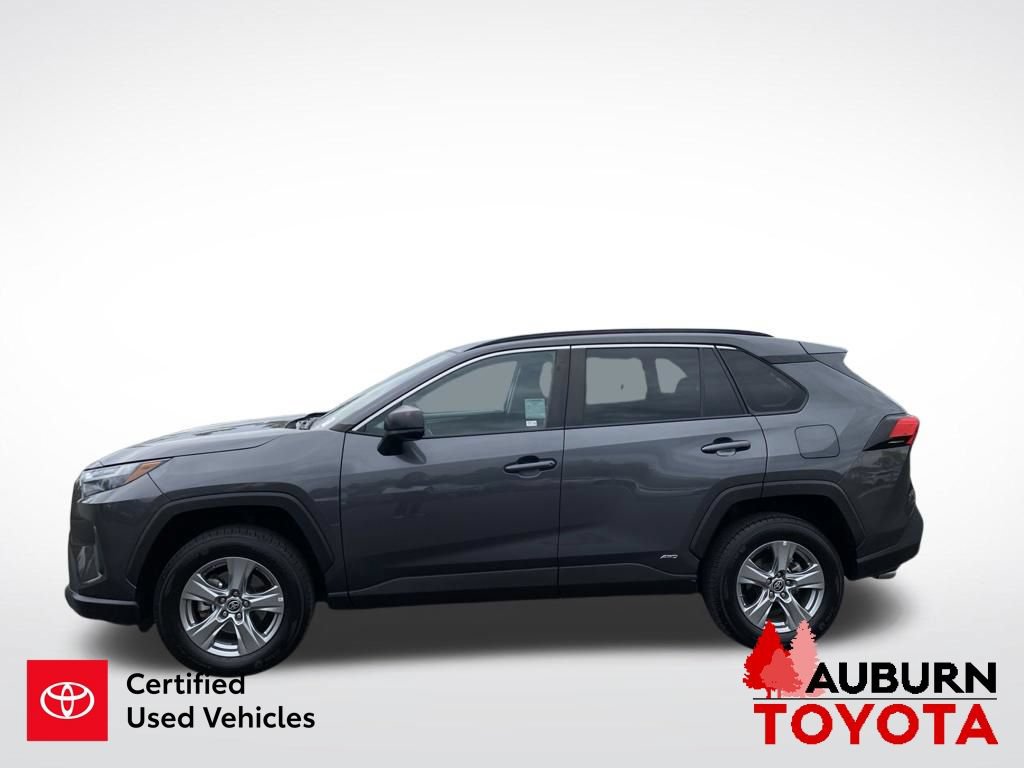 Certified 2024 Toyota RAV4 LE AWD/4WD image 5