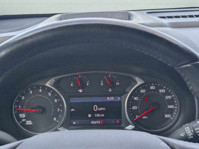 Used 2022 GMC Terrain SLT w/ Tech Package FWD image 18