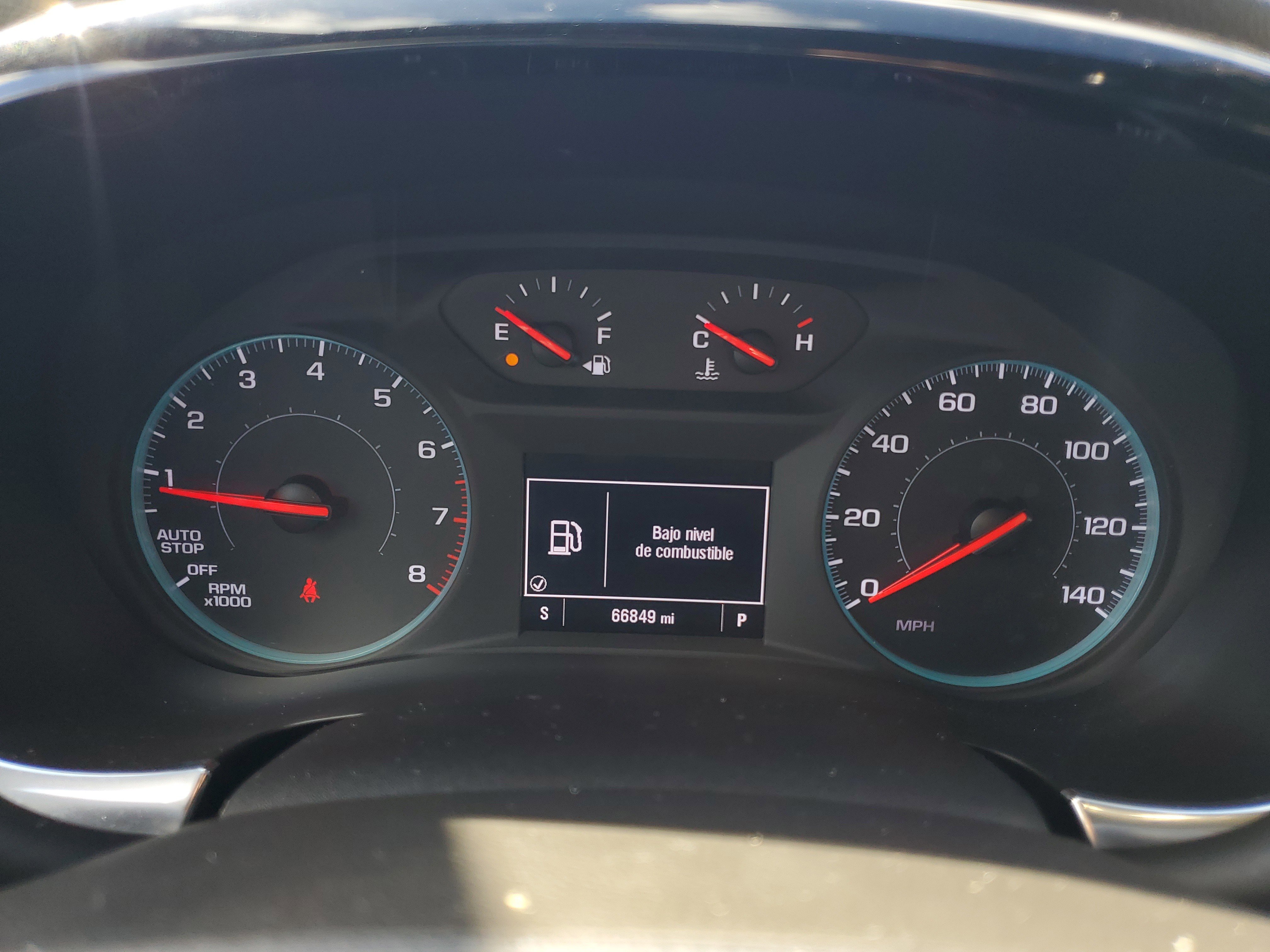 Used 2023 Chevrolet Traverse LS image 14