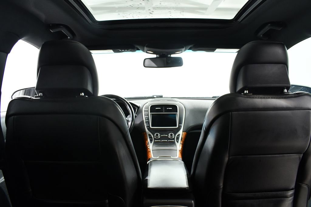 Used 2016 Lincoln MKX Reserve w/ Climate Package image 14