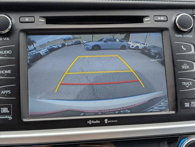 Used 2015 Toyota Highlander Limited FWD image 14