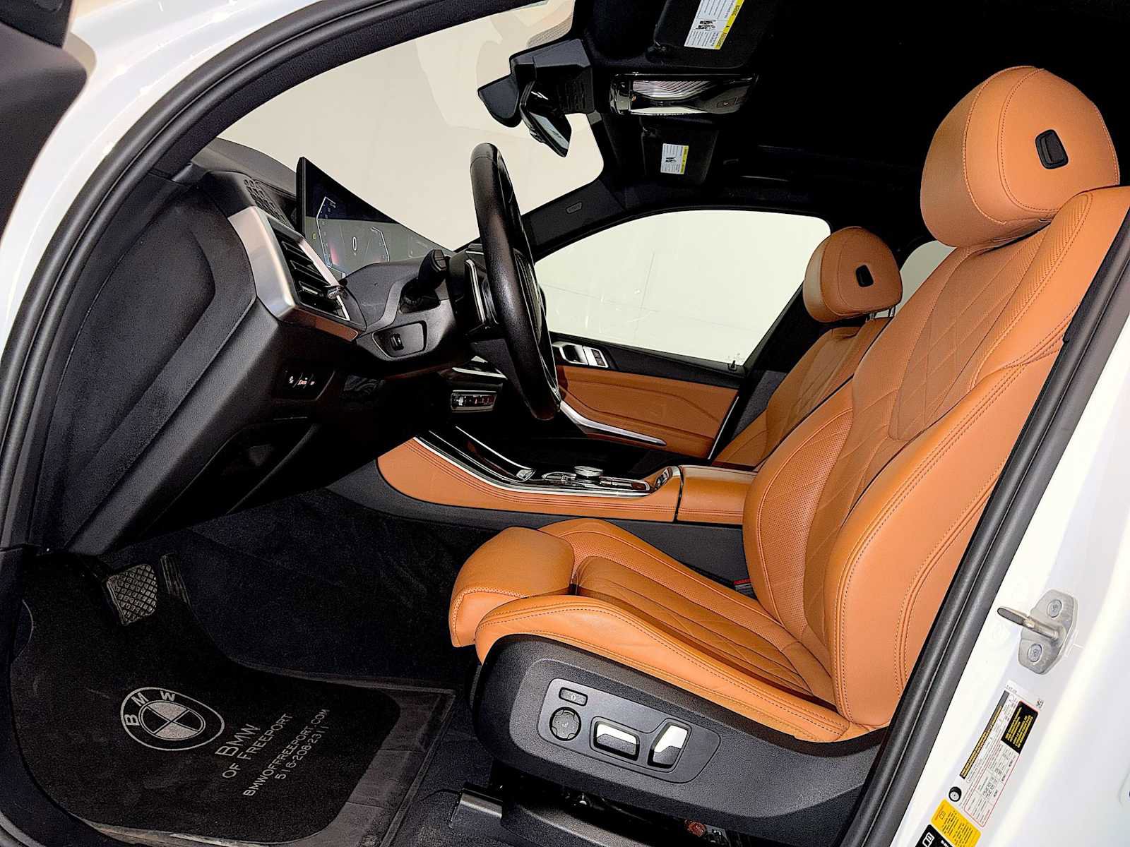 Certified 2024 BMW X5 xDrive40i w/ Parking Assistance Package image 9