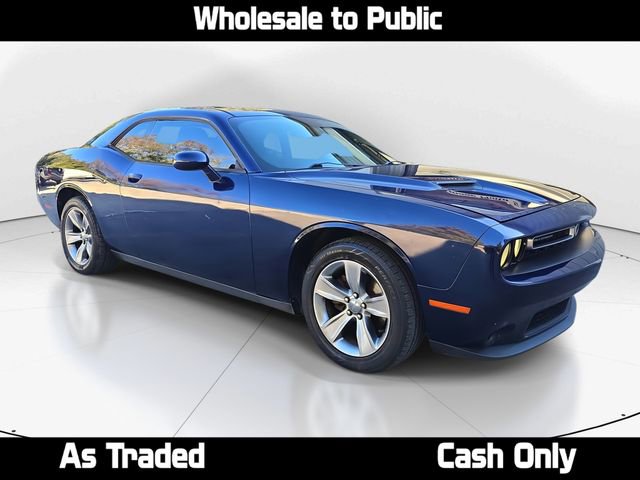 Used 2015 Dodge Challenger SXT
