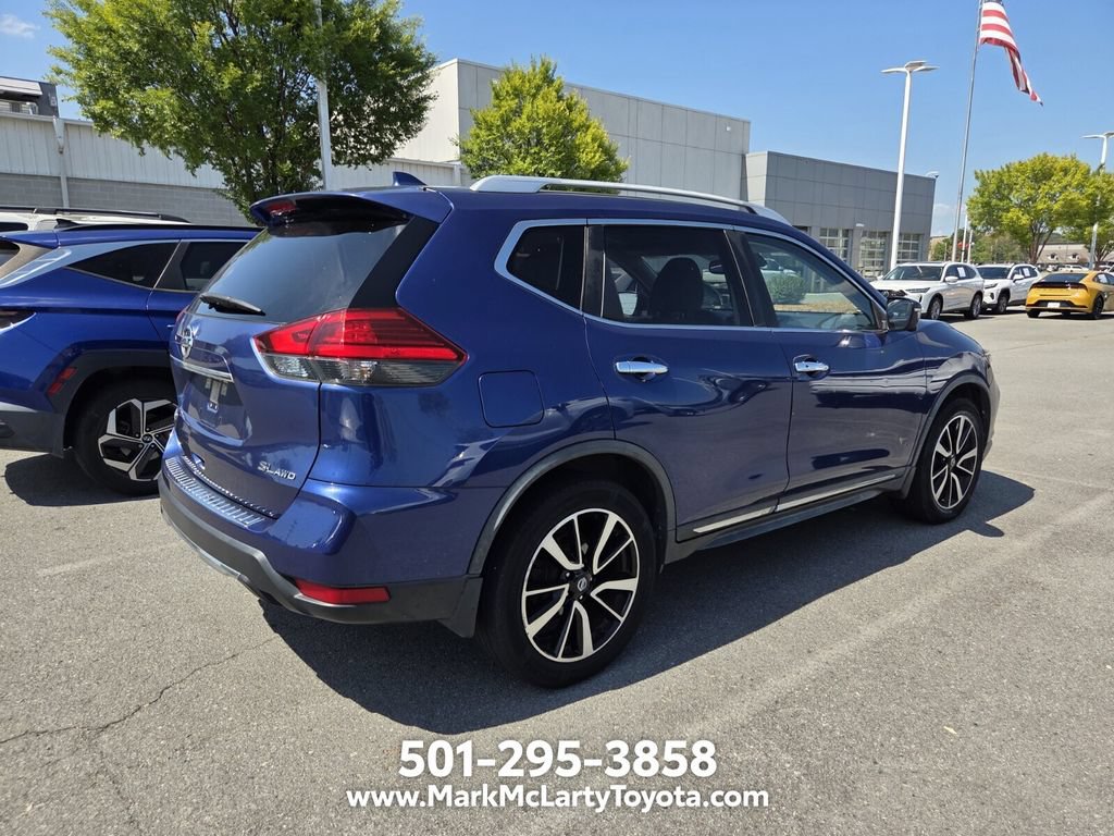 Used 2017 Nissan Rogue SL w/ SL Premium Package AWD/4WD image 5