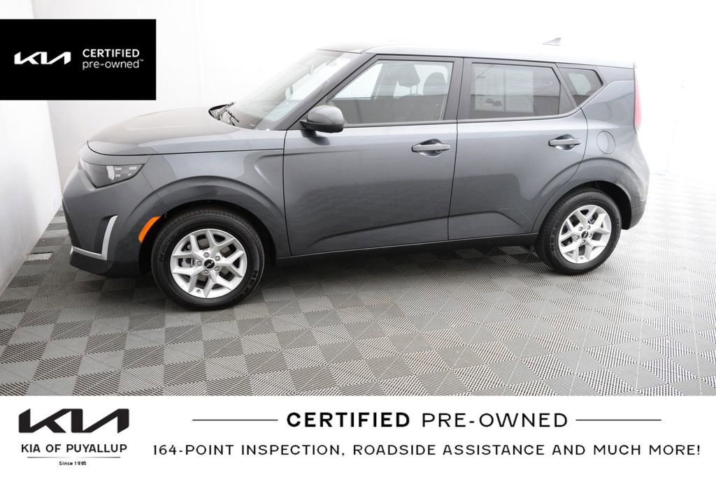 Certified 2025 Kia Soul LX FWD image 9
