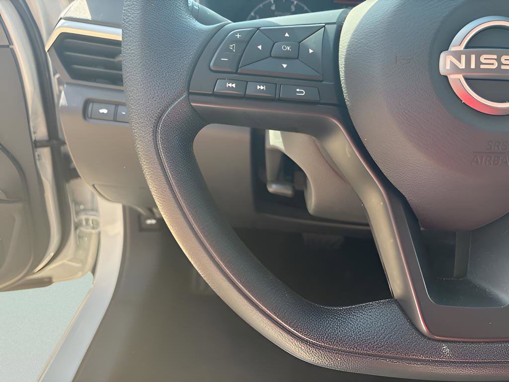 Used 2025 Nissan Altima 2.5 S image 22