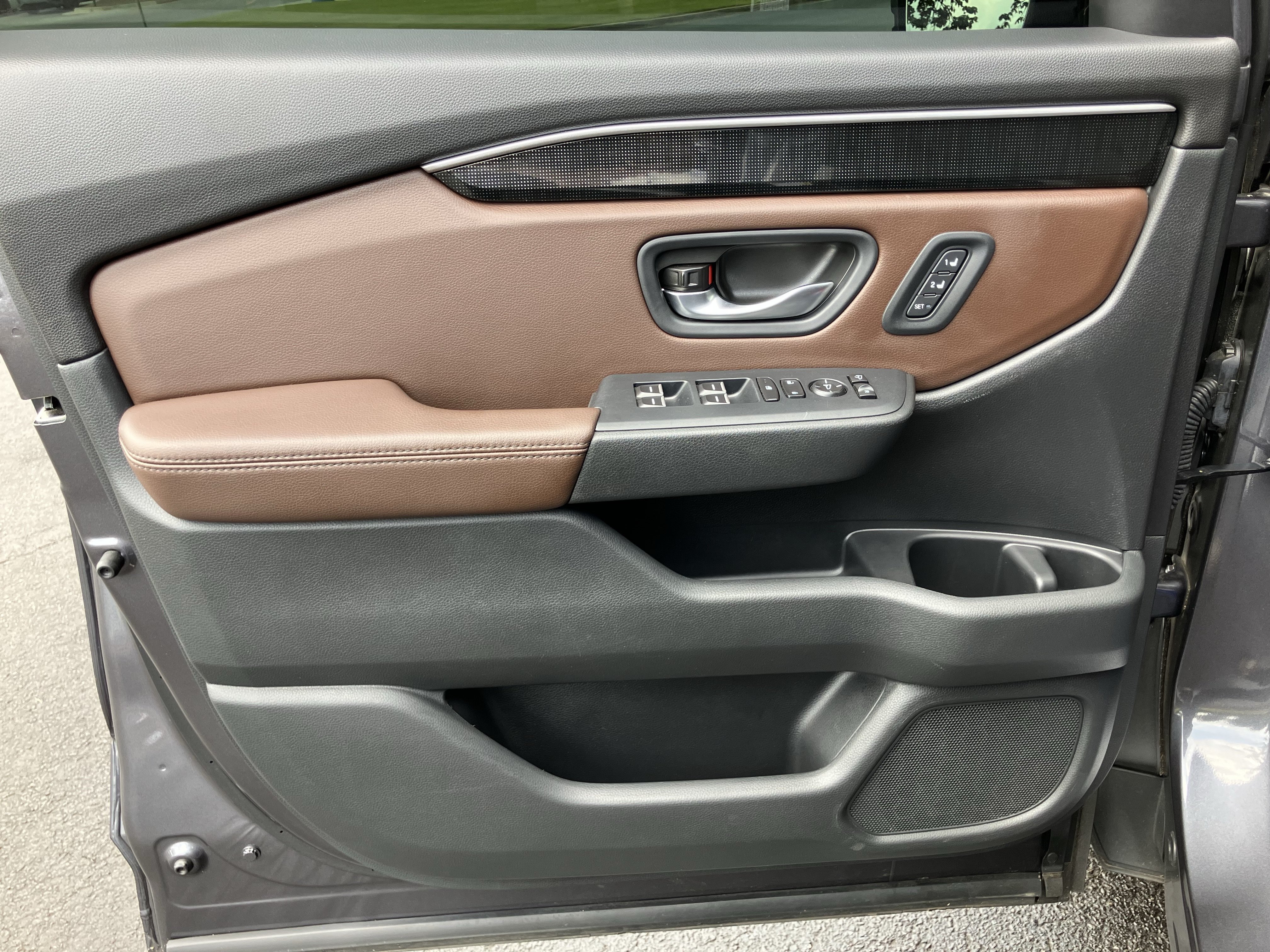 Certified 2025 Honda Pilot Elite image 14