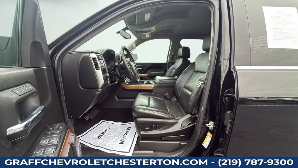 Used 2018 Chevrolet Silverado 1500 LTZ w/ High Desert Package AWD/4WD image 21