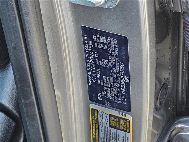 Used 2025 Kia Soul LX w/ LX Technology Package image 23