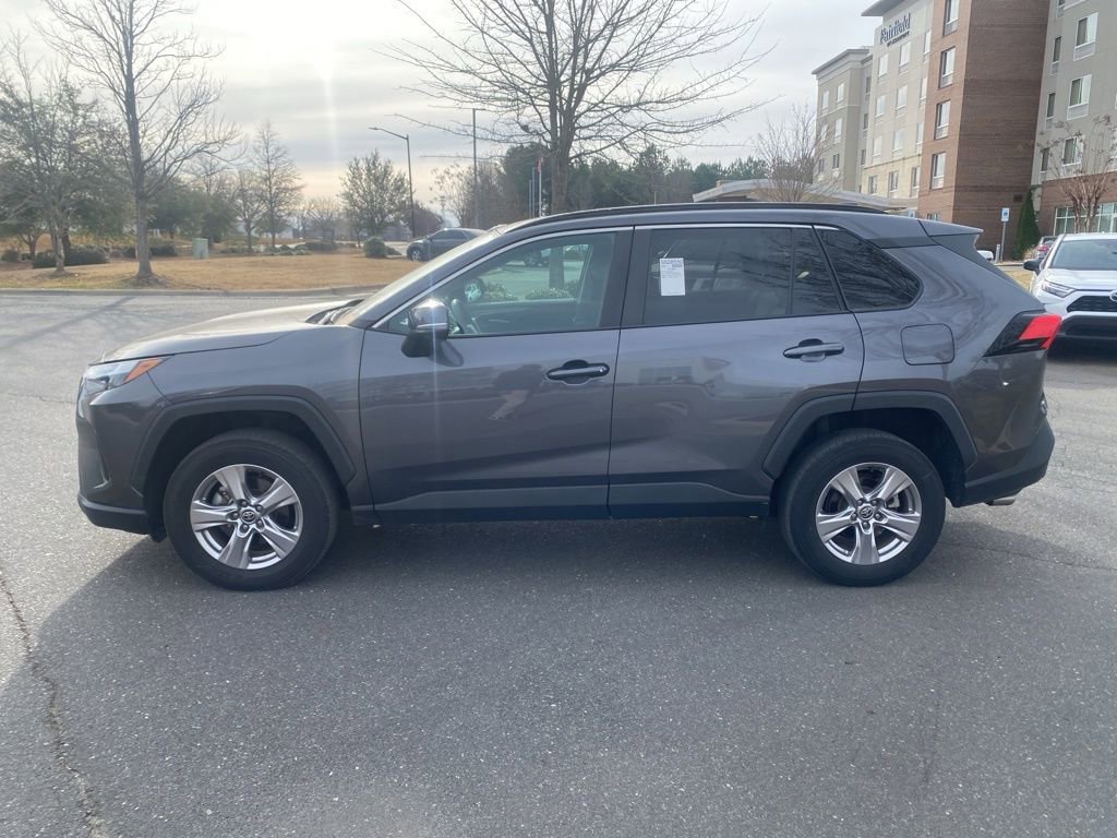 Used 2023 Toyota RAV4 XLE image 4