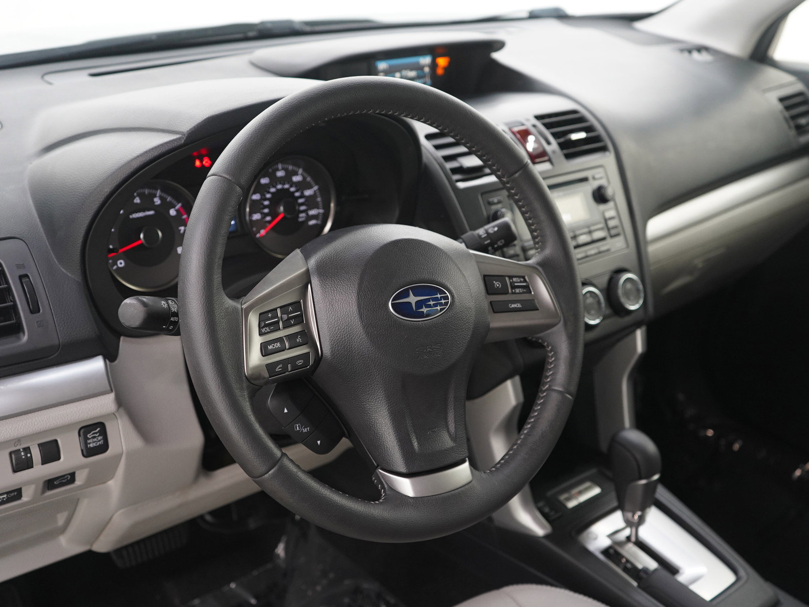 Used 2015 Subaru Forester 2.5i Limited image 21