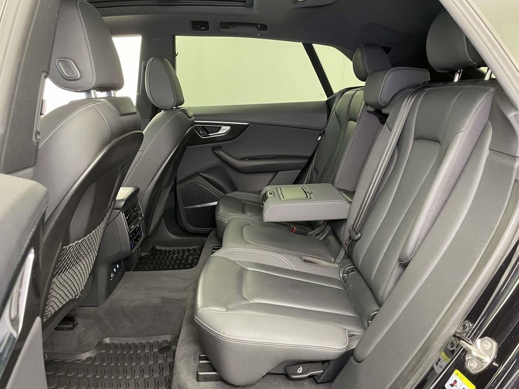 Used 2019 Audi Q8 Premium Plus image 19