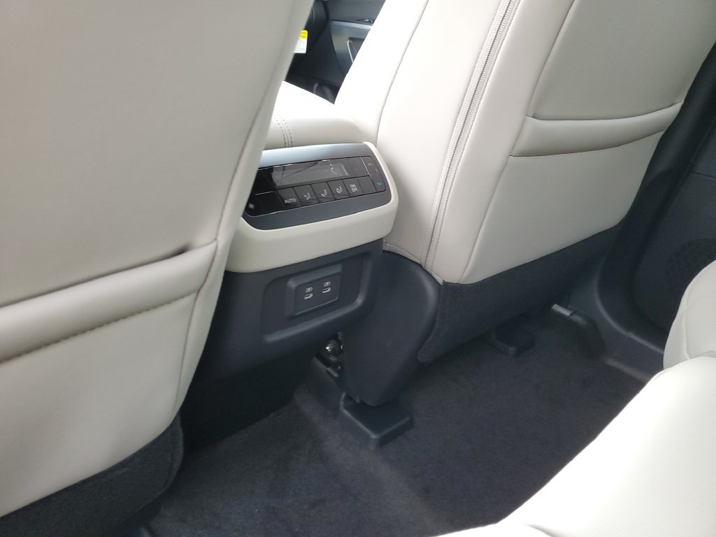 New 2026 Nissan Pathfinder SL FWD image 13