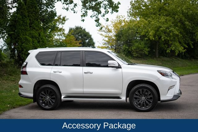 Used 2023 Lexus GX 460 Luxury w/ Sport Design Package AWD/4WD image 4