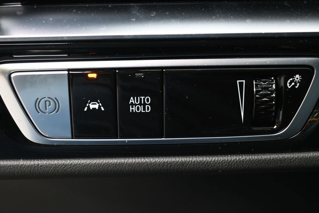 New 2026 Cadillac Lyriq Premium Luxury AWD/4WD image 24
