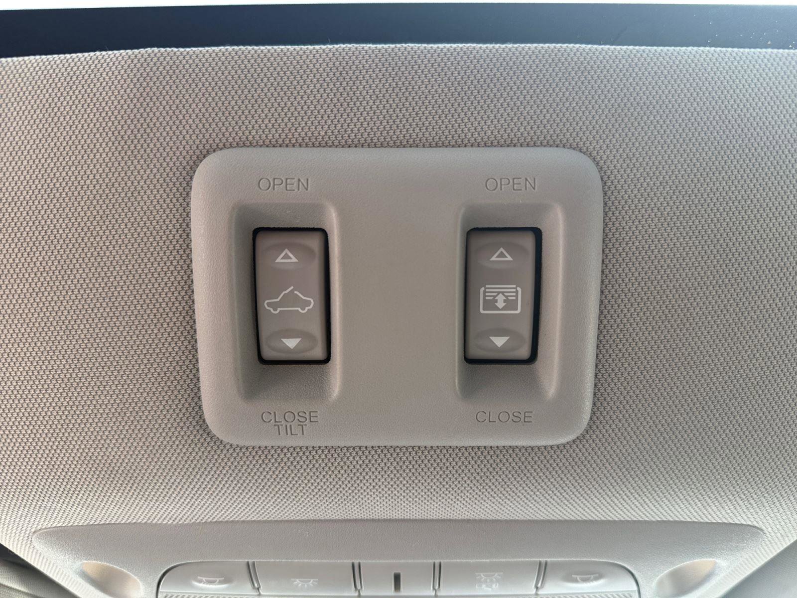 Used 2024 Nissan Murano Platinum AWD/4WD image 17