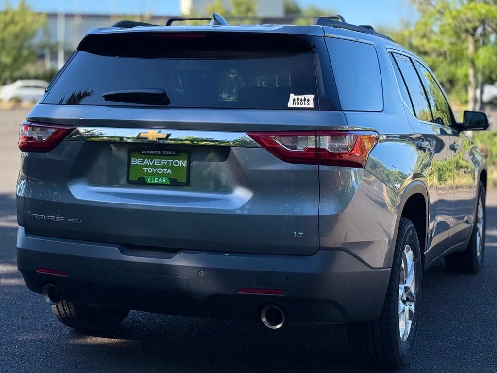 Used 2020 Chevrolet Traverse LT w/ Driver Confidence II Package AWD/4WD image 5